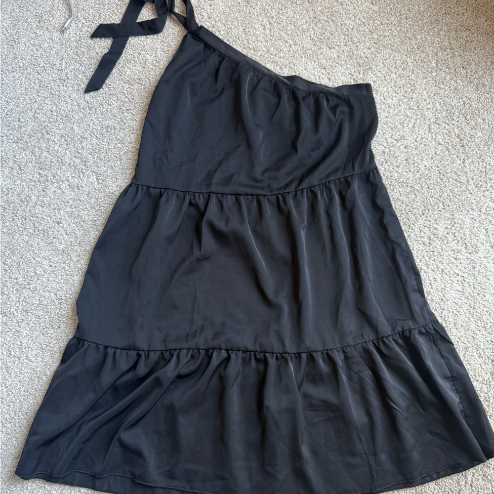 Black One-Shoulder Tiered Dress